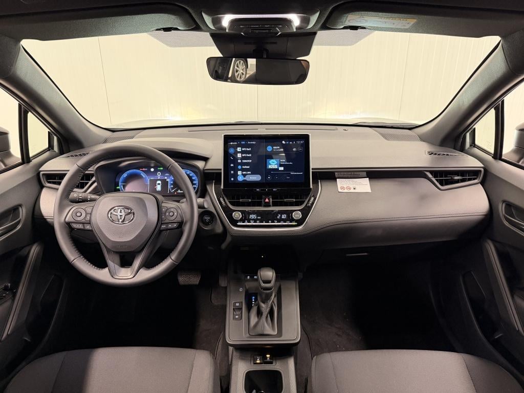 Toyota Corolla Cross hybrid 140 active