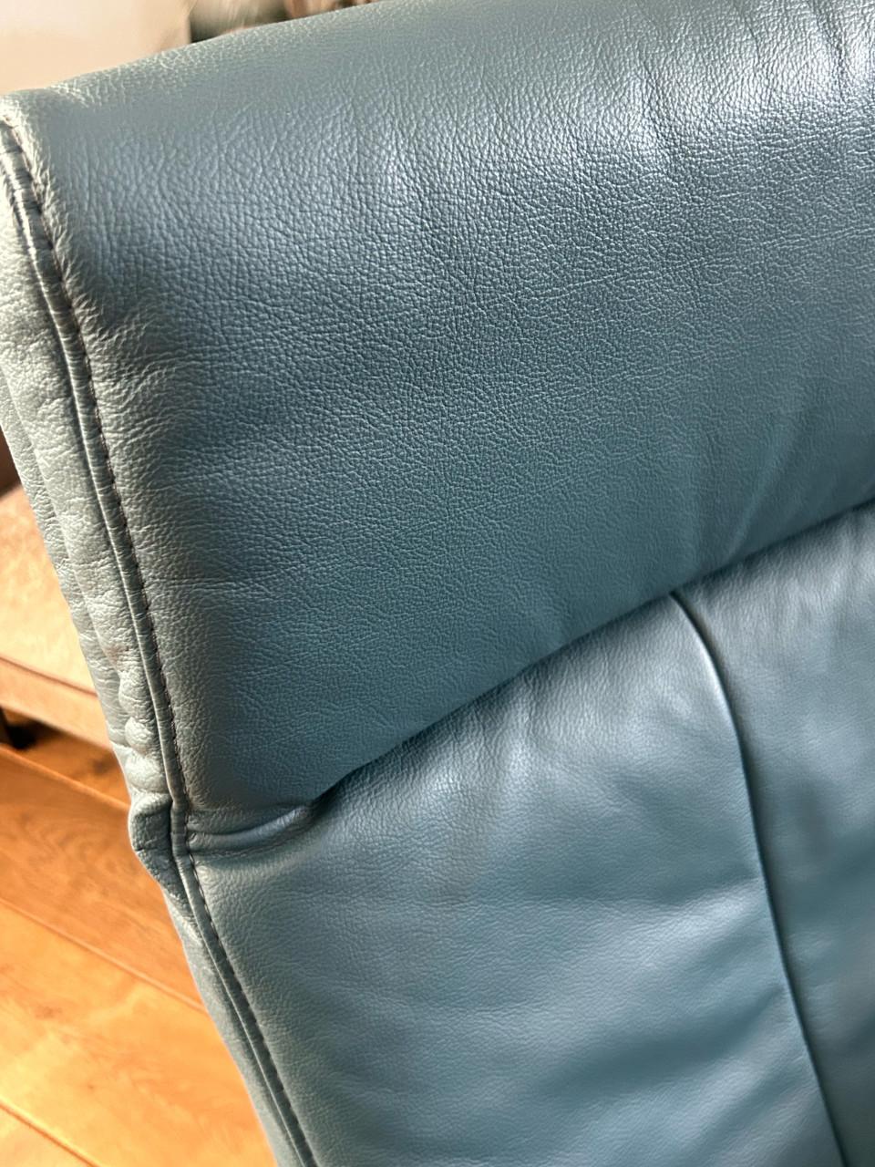 Zeer nette elektrische sta op stoel / fauteuil mt M