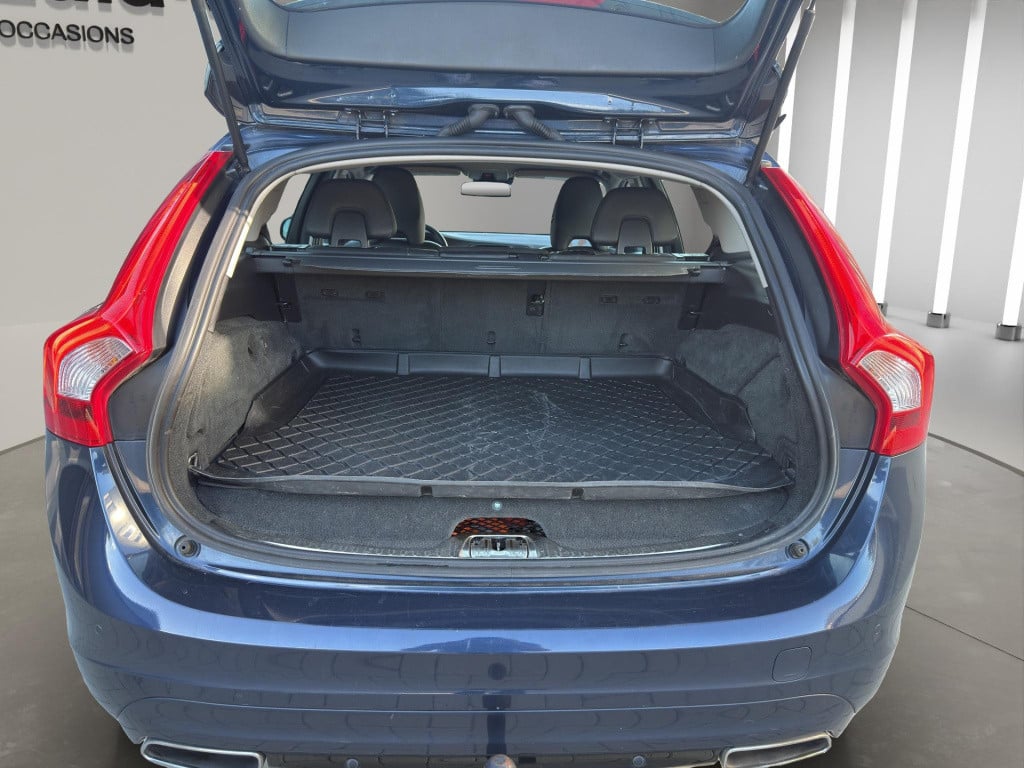 Volvo V60 2.4 d6 awd plug-in hybrid summum stoelverwarming