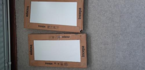 Gratis af te halen in Vlissingen; witte tegels 33x60cm