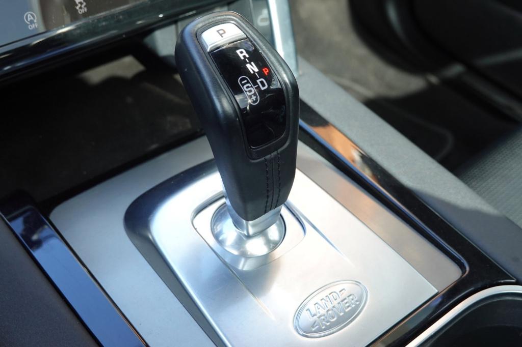 Land Rover Discovery p300e 1.5 r-dynamic hse