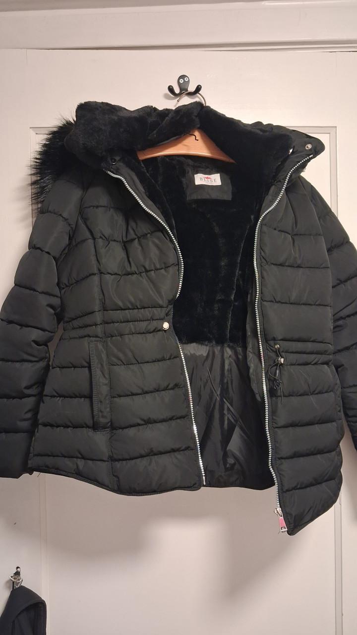 Winterjas maat 38