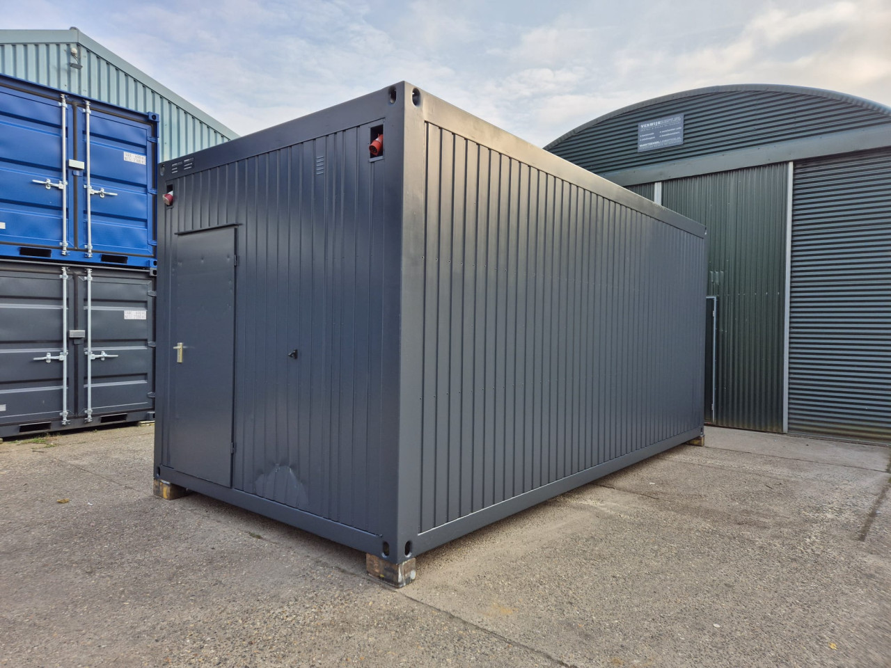 Kantoorunit / bouwkeet / schaftkeet / woonunit 6x3m