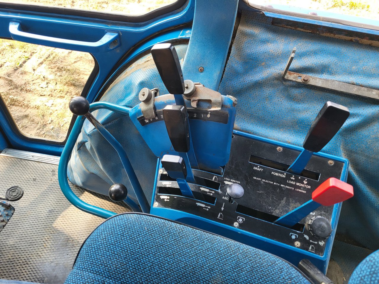 Ford 6700 5900 uur met kenteken