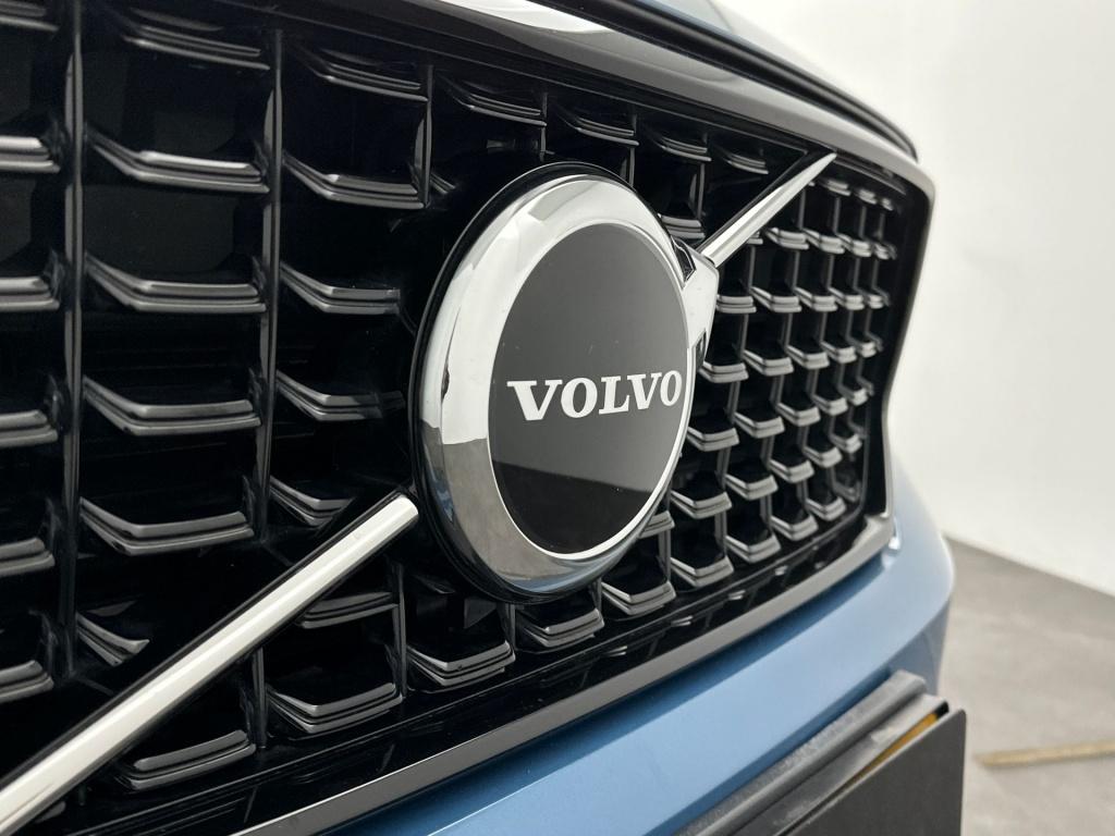 Volvo XC40 t4 211pk recharge plus dark| leder| adap.cruise| elek.stoelen| c