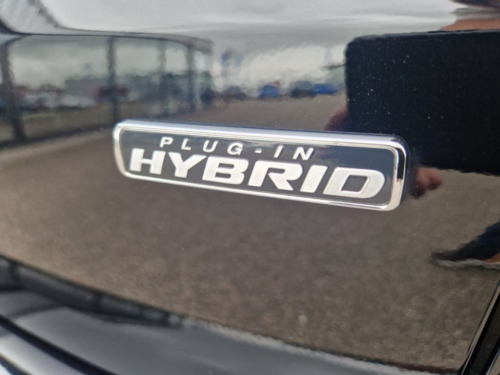Ford Kuga 2.5 phev e-cvt 225pk st-line | winterpakket | adapt.cc
