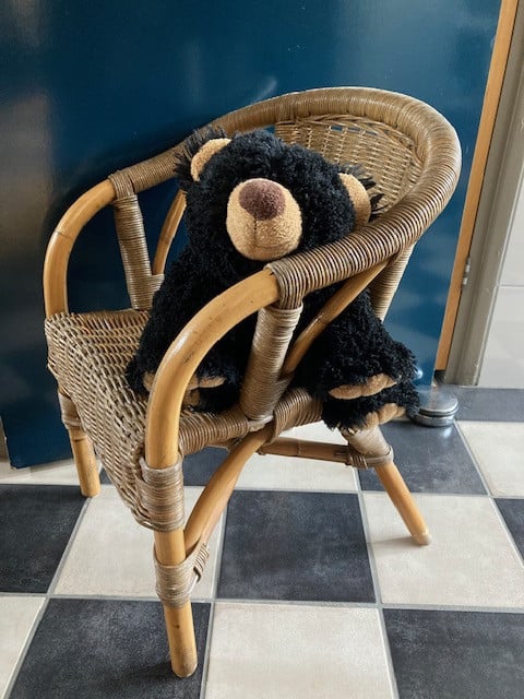 Rotan kinderstoeltje