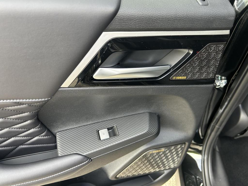 Mitsubishi Outlander 2.4 phev black edition