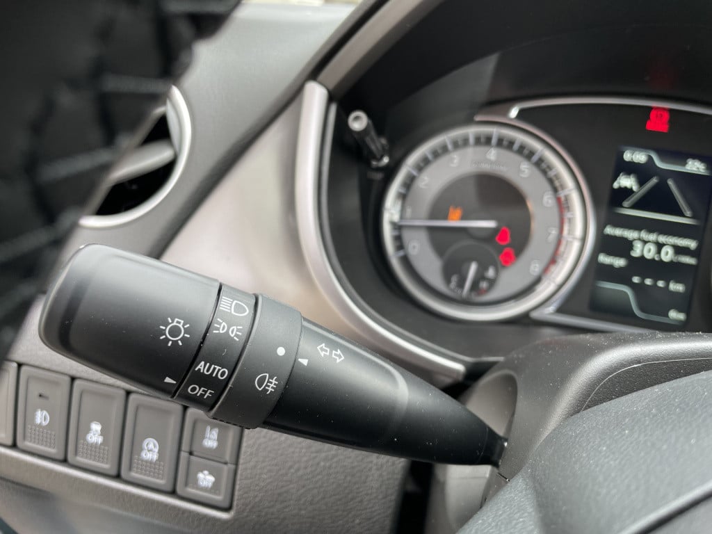 Suzuki Vitara 1.4 boosterjet select smart hybrid