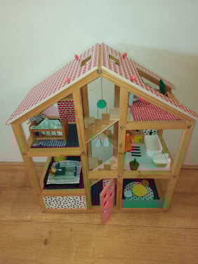 Z.g.a.n. houten HEMA poppenhuis incl. interieur en poppetjes
