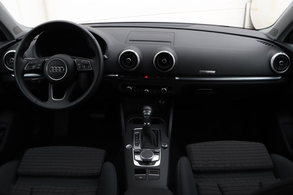 Audi A3 sportback 40 e-tron advance sport 204pk s-tronic