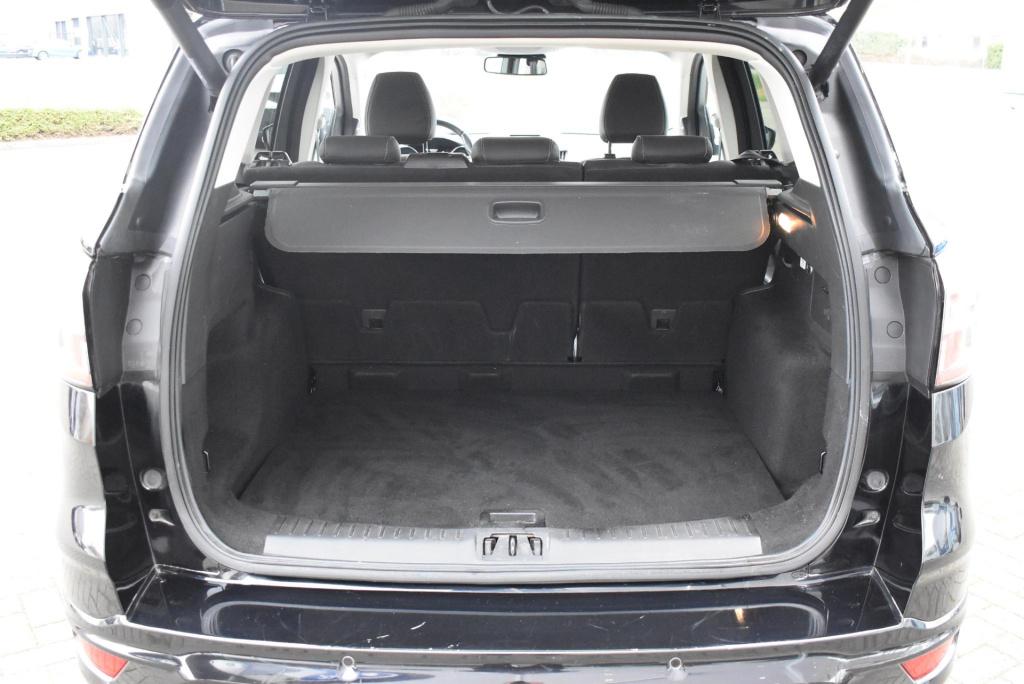 Ford Kuga 1.5 ecoboost vignale | automaat | elektrisch wegklapbare trekhaak