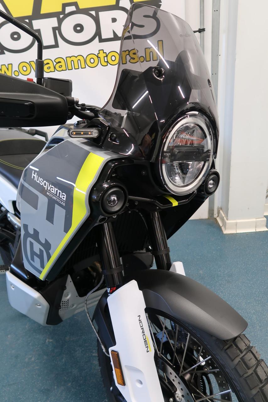 2026 Husqvarna 901 Norden demo
