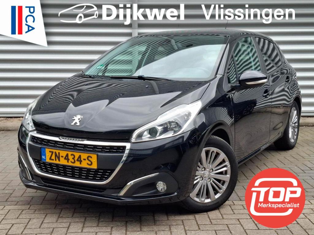Peugeot 208 1.2 signature nav/airco/lmv/park