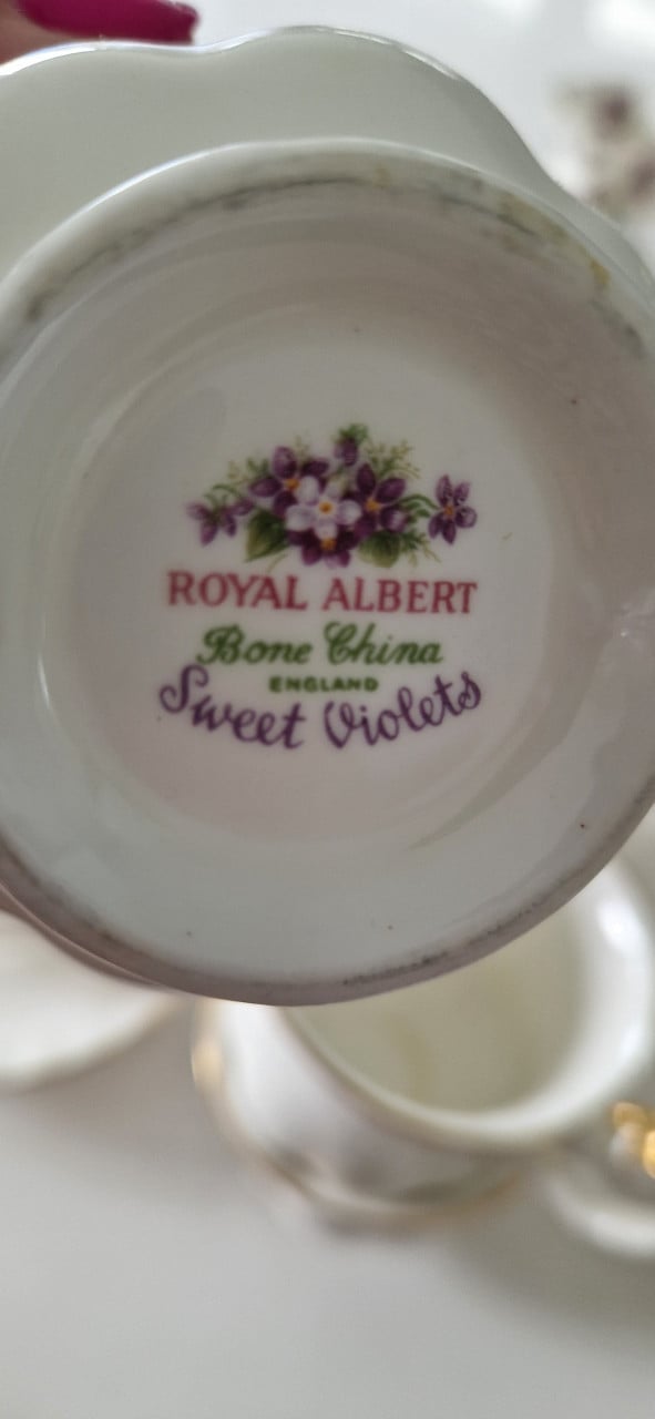 Royal Albert kop en schotels