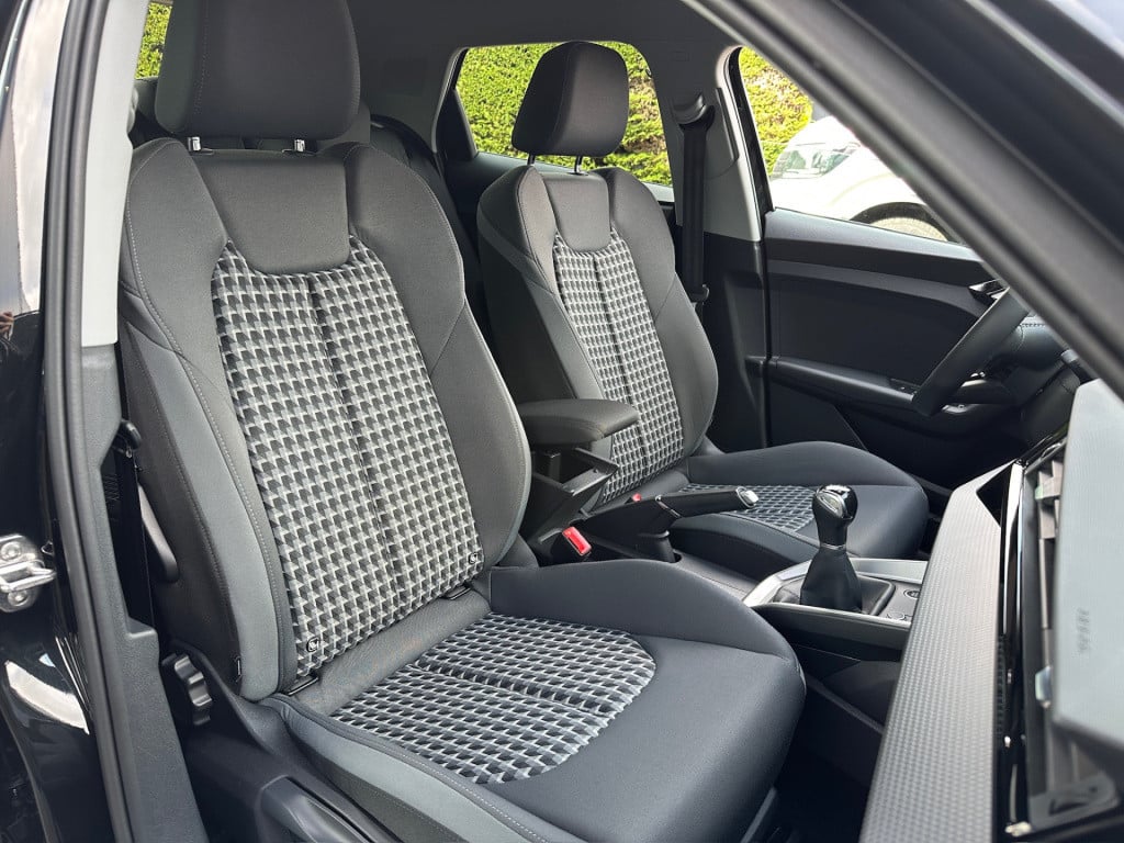 Audi A1 Sportback 25 tfsi advanced 2x led | carplay | keyless | cruise | st