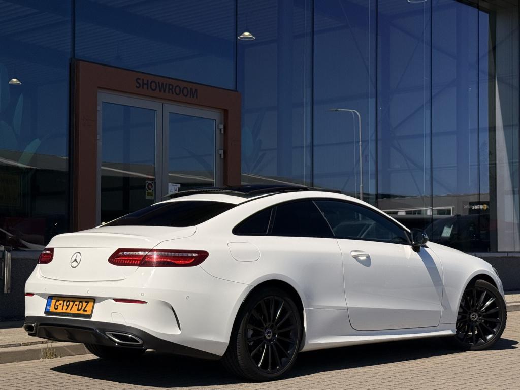 Mercedes-Benz E-Klasse coupé 220 d premium plus amg | pano | night pakket |