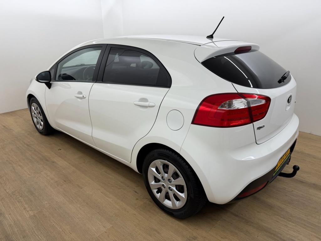 Kia Rio occasion 1.2 cvvt plus pack | wit | tweedehands kia rio | airco | u