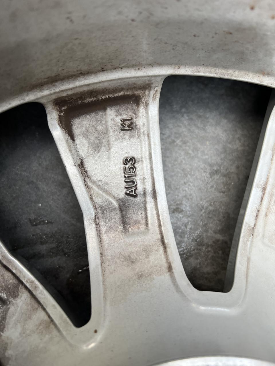 Originele audi Q5 velgen op nieuwe winterband