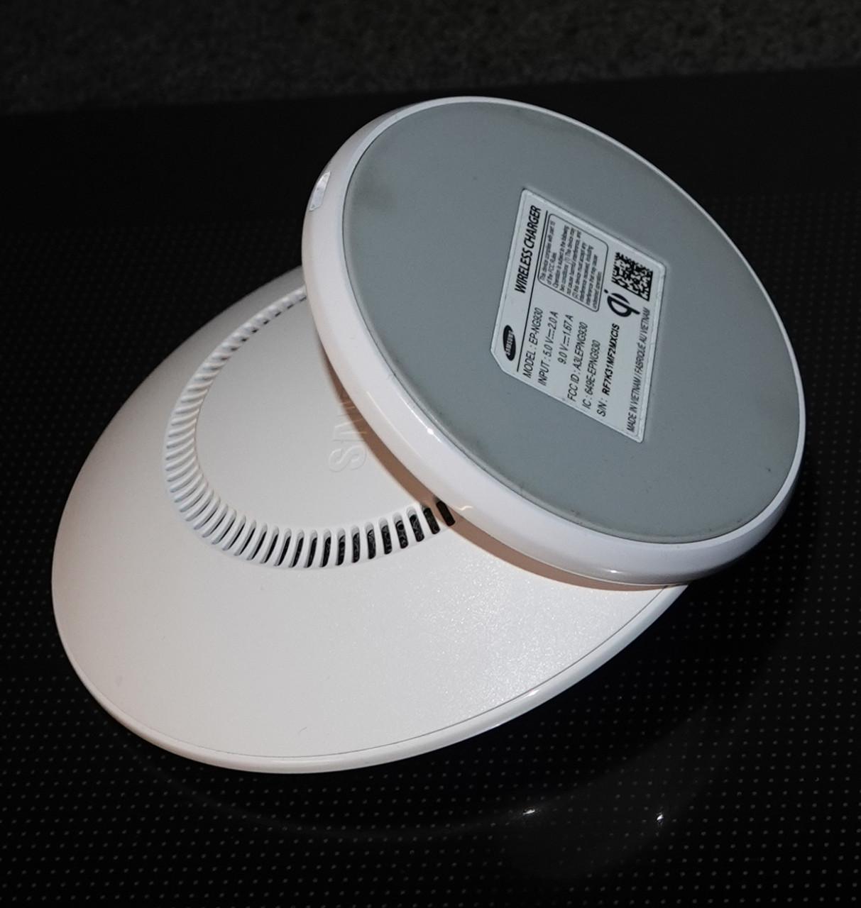 Samsung wireless fastcharge oplaadstandaard incl. netadapter