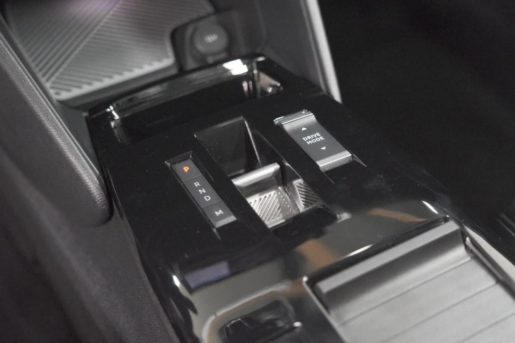 Citroen C4 X 1.2 hybrid 145 max | camera | adaptieve cruise control | apple