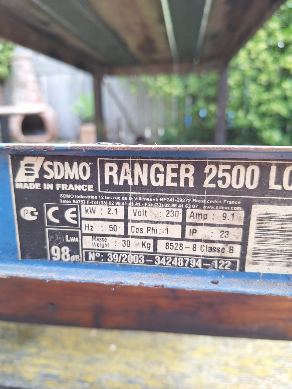 Stroomaggregaat 2,1 kw 4 takt Honda motor!