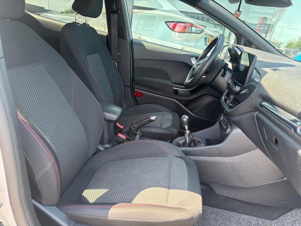 Ford Fiesta 1.0 ecoboost 95pk 5dr st-line, carplay