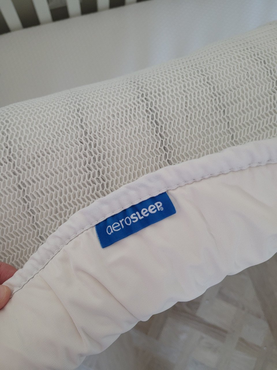 Ledikant met Aerosleep matras, toppers en lakens