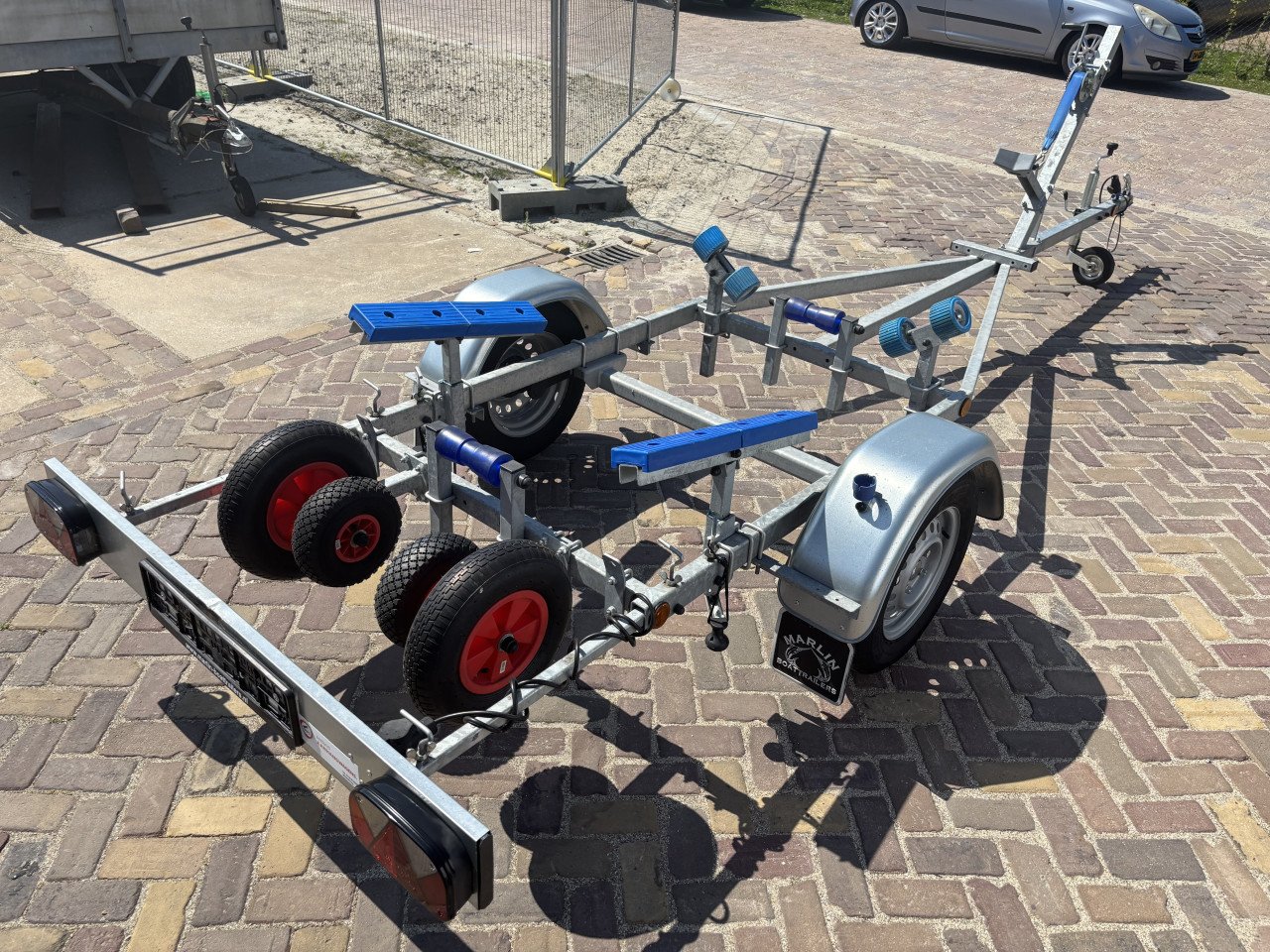 Marlin enkelas boottrailer ongeremd 500kg 4 meter, compleet en Z.G.A.N.