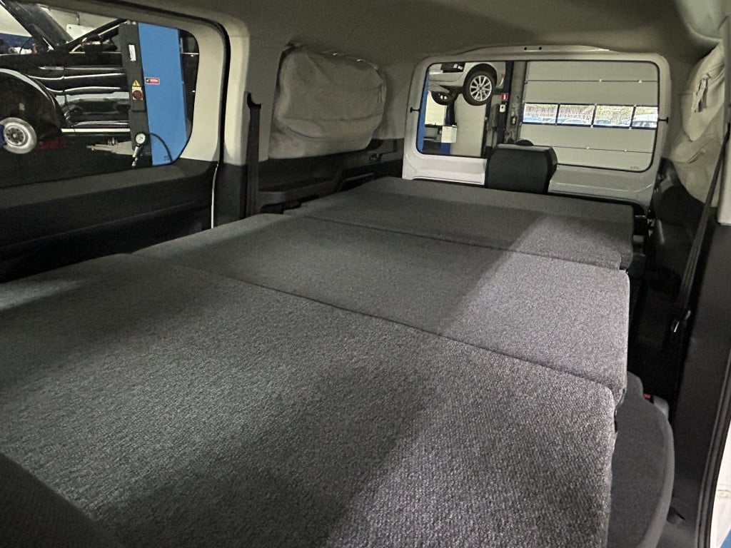 Volkswagen Caddy maxi 1.5 tsi 115pk dsg california mini camper