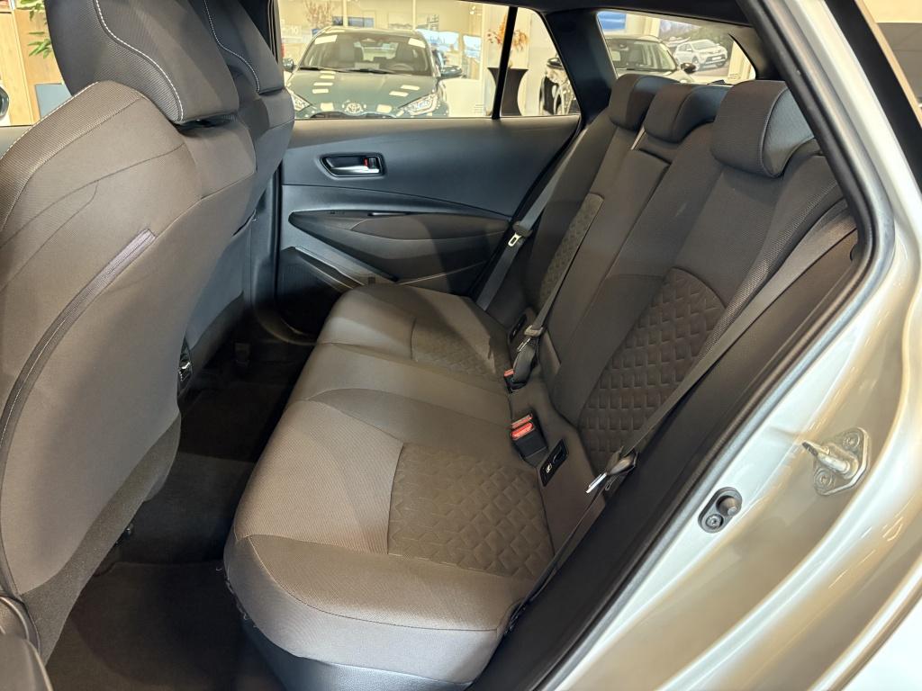 Toyota Corolla Touring Sports 2.0 hybrid first ed.