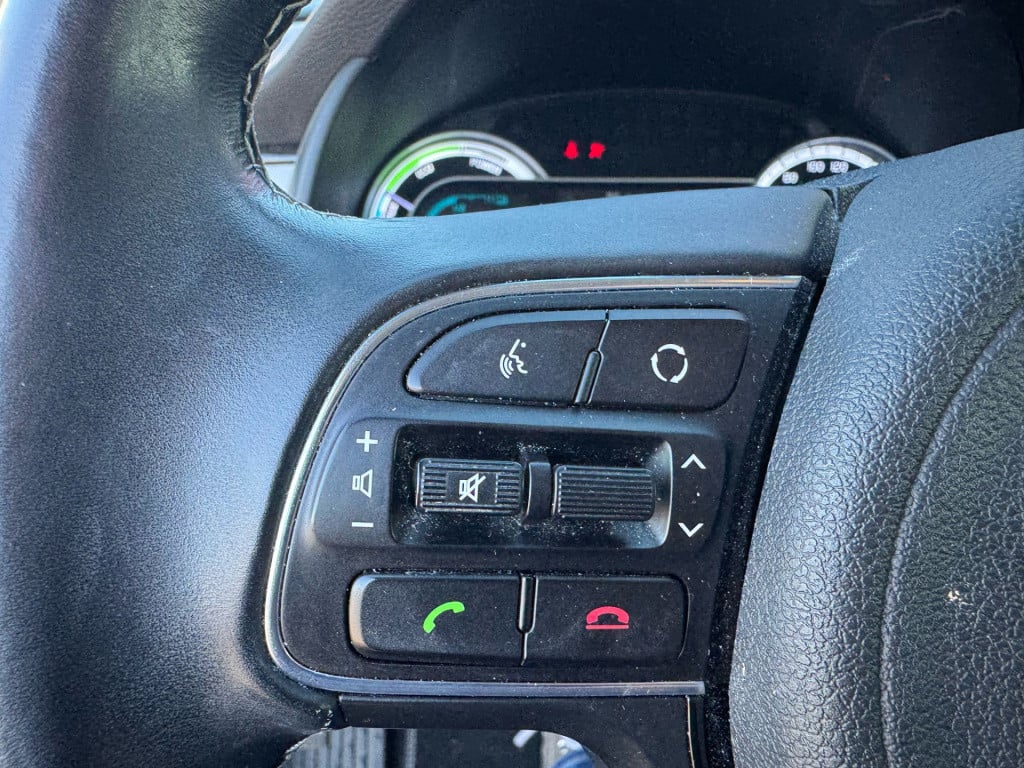 Kia Niro 1.6 gdi hybrid first edition
