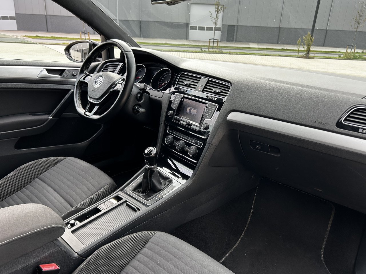 Volkswagen Golf 7 1.2 TSI/R-LINE/APK/CRUISE CONTR/ISO-FIX/