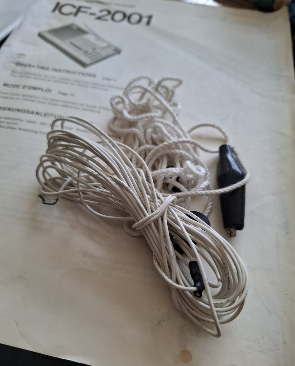 Sony ICF-2001 wereldontvanger kortegolf radio