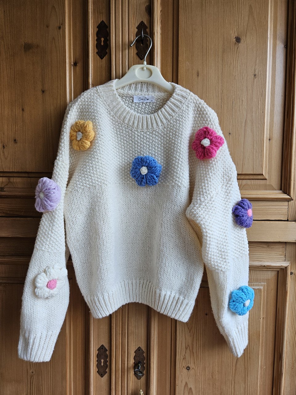 Wollen trui met bloemen - nauwelijks gedragen