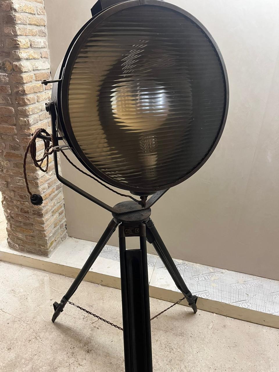 Vintage bioscoop lamp