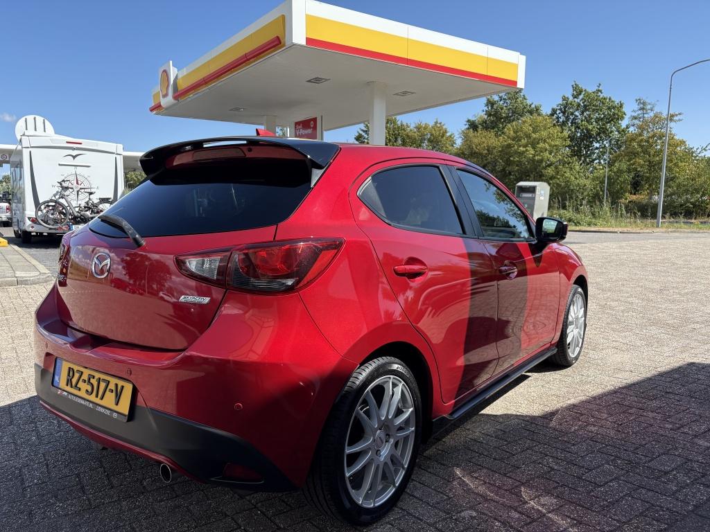 Mazda 2 1.5 skyactiv-g gt-luxury spoilerset trekhaak