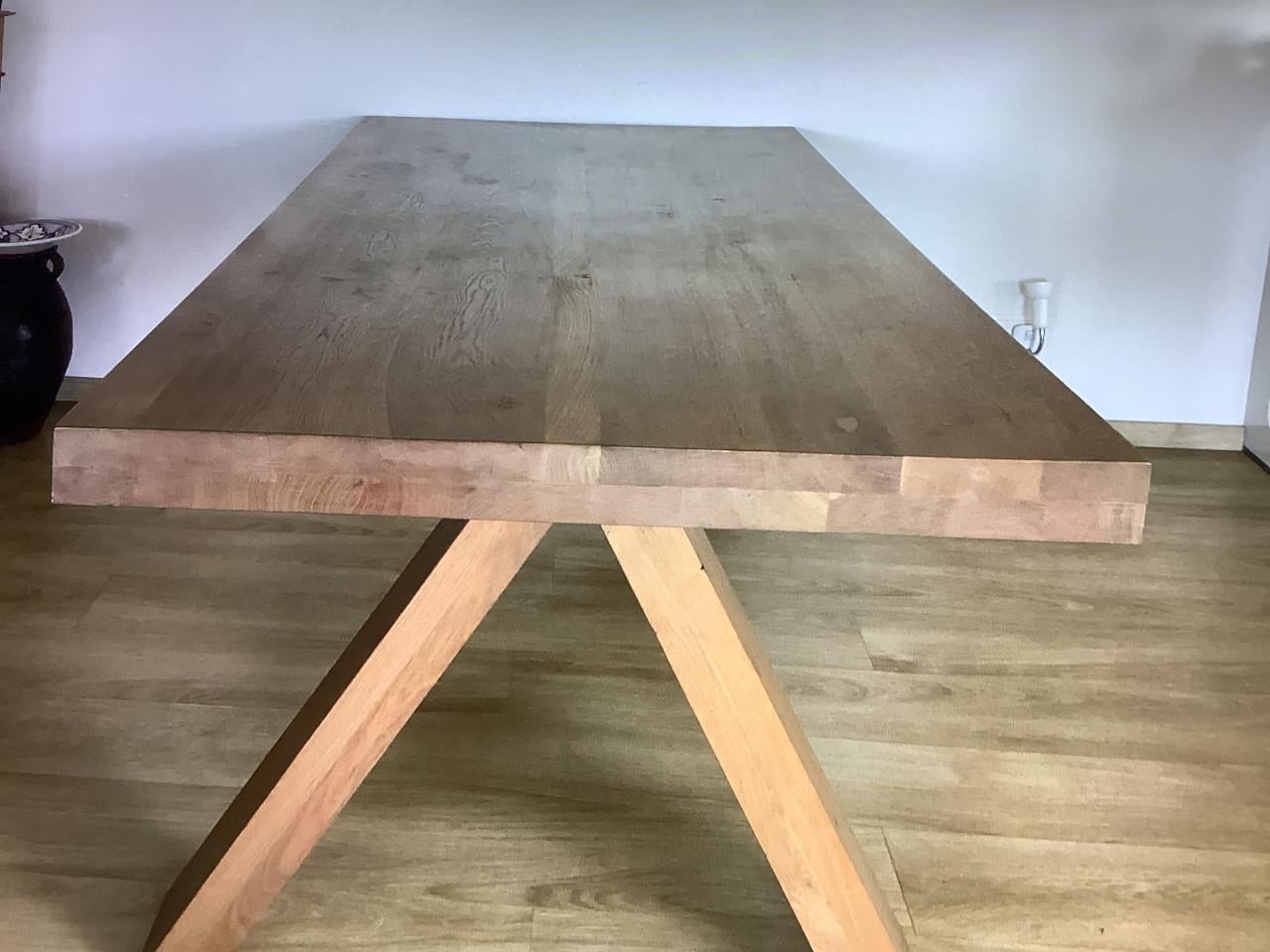 Eiken eettafel