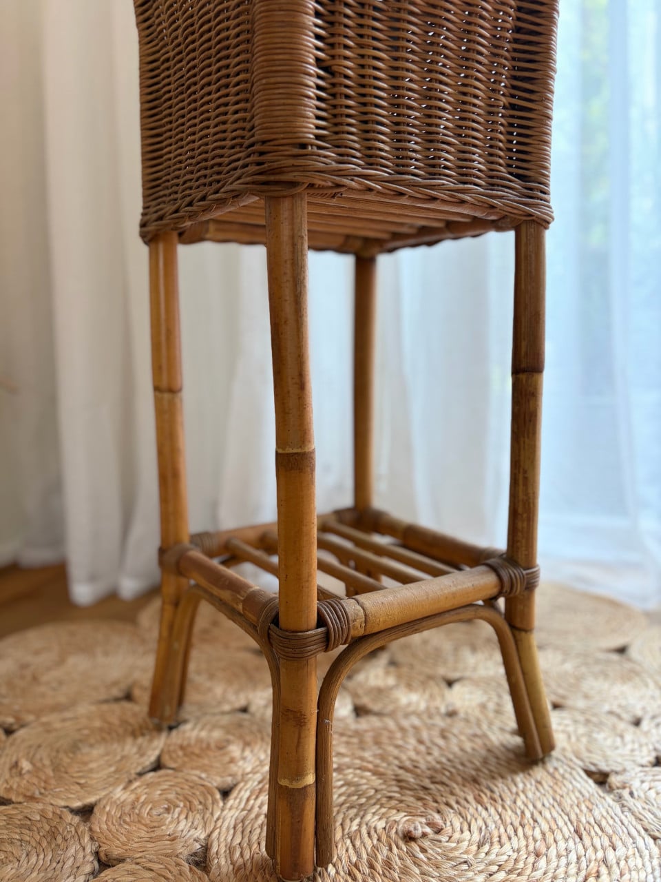 Vintage rotan / rieten plantenhouder