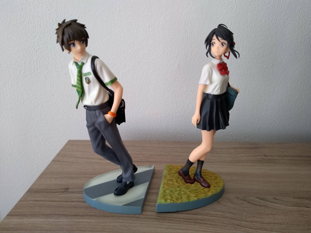 Kimi no Na wa / Your Name - Taki en Mitsuha figures (20 cm)