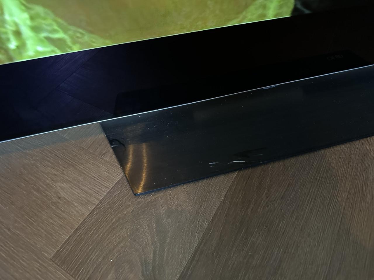 LG OLED65B6V 65 inch OLED televisie