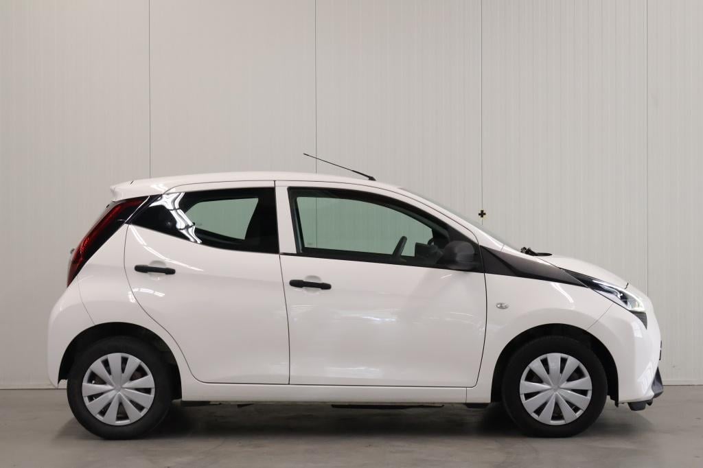 Toyota Aygo 1.0 vvt-i x-fun