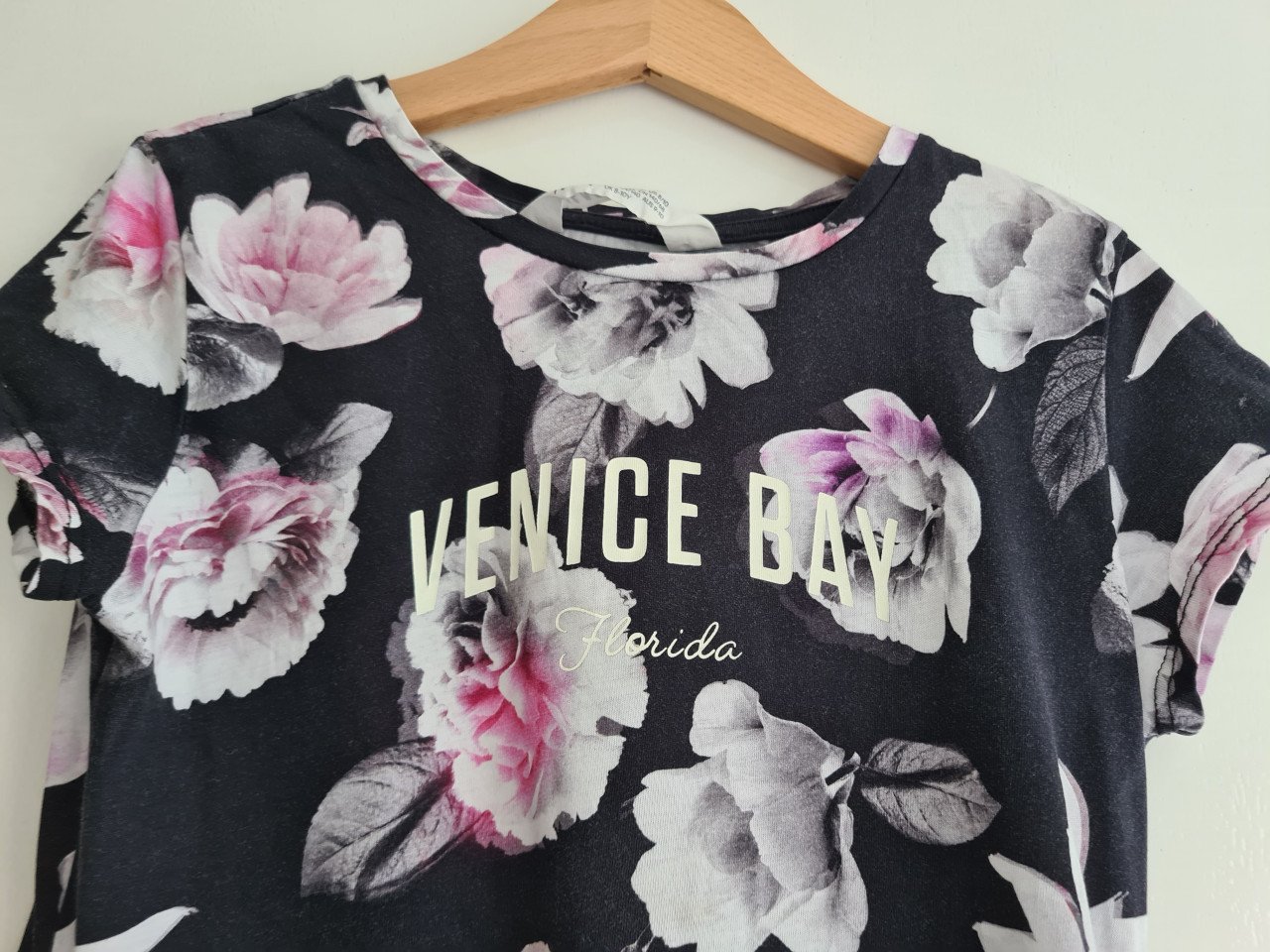 Zwart bloemen shirt van H&M  Maat 134-140