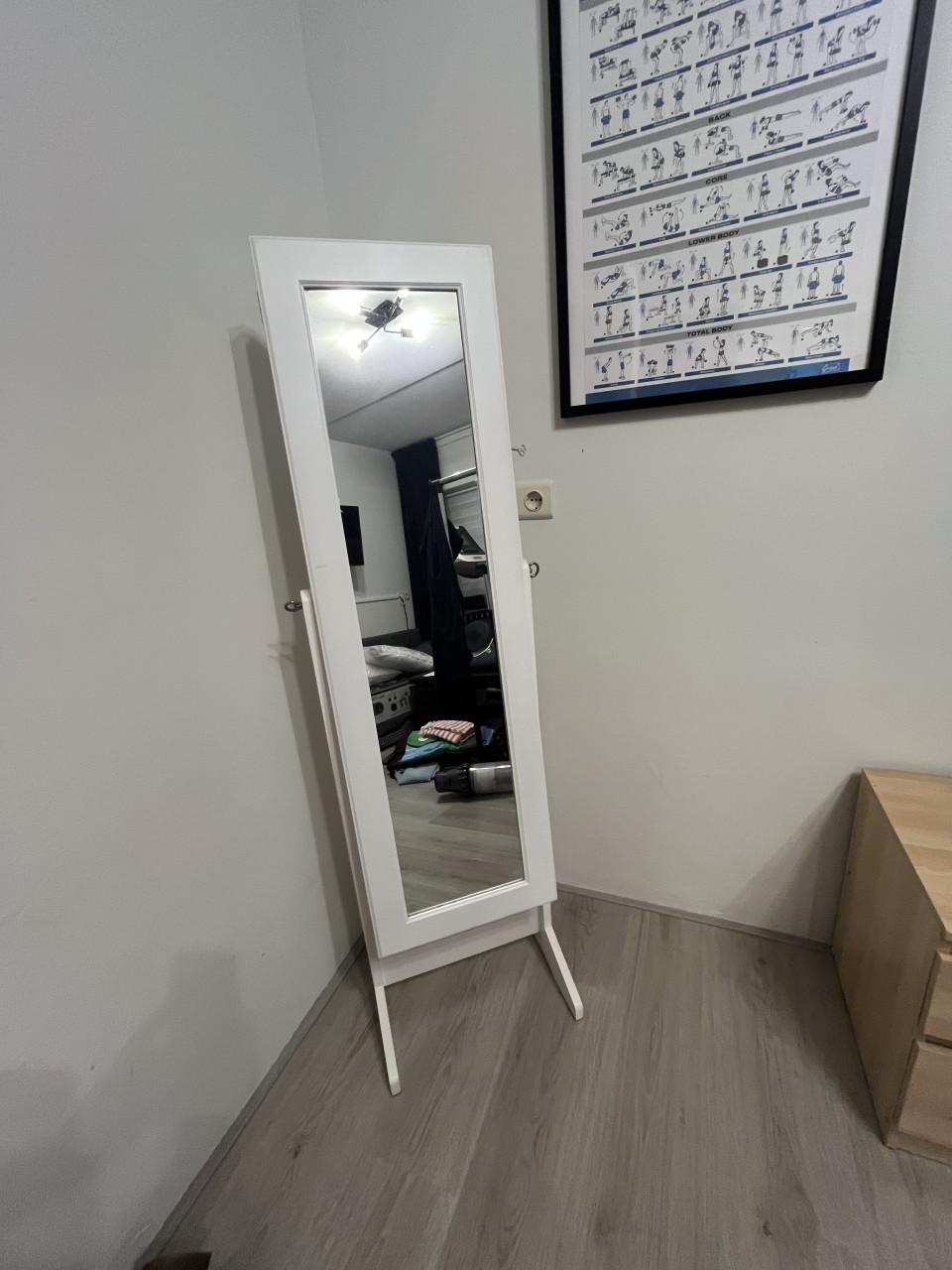 Spiegel / sieraden kast