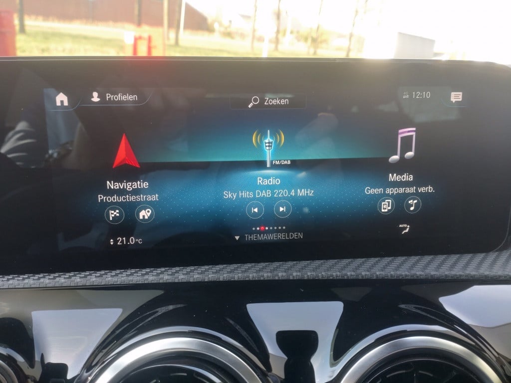 Mercedes-Benz Cla shooting brake 180 business sol. | automaat