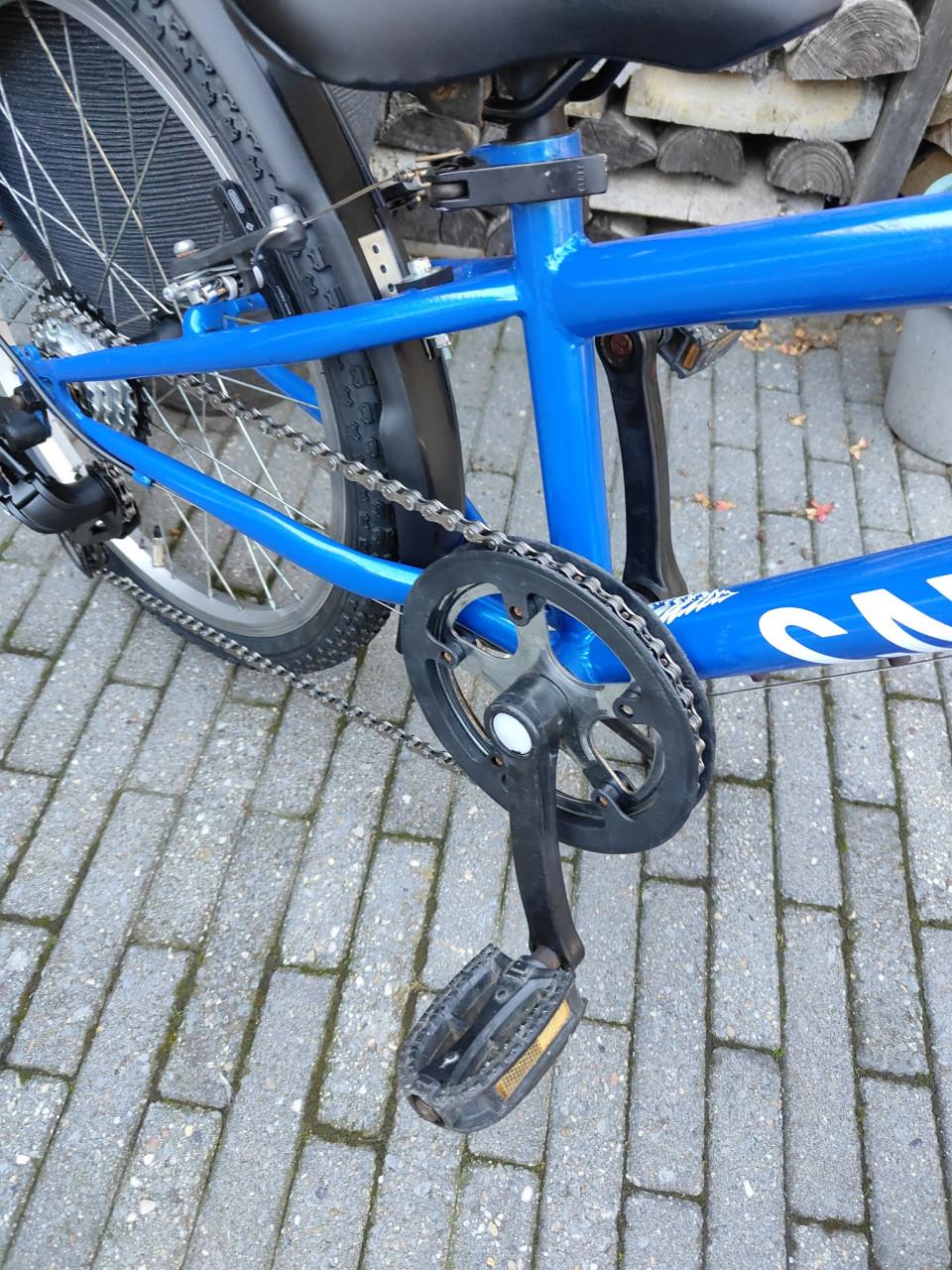 20 inch stoere mountainbike met Canyon stickers