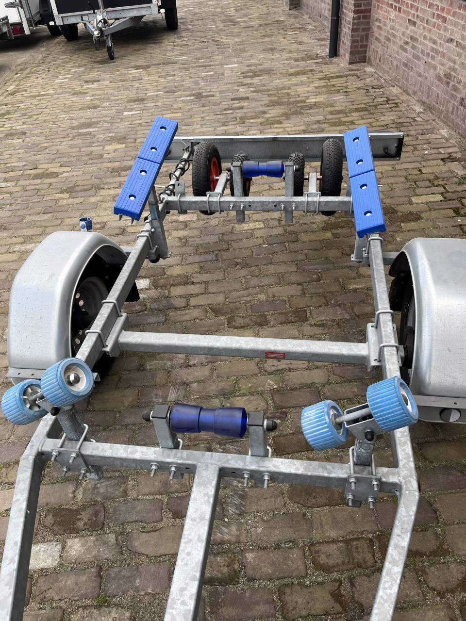 Marlin enkelas boottrailer ongeremd 500kg 4 meter, compleet