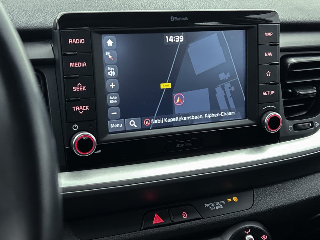 Kia Stonic 1.0 t-gdi dynamicline | navigatie | parkeercamera | roofrails | 