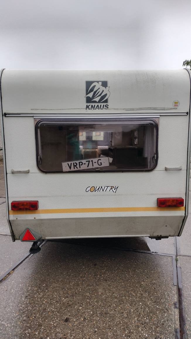 Knaus 450 met voortent