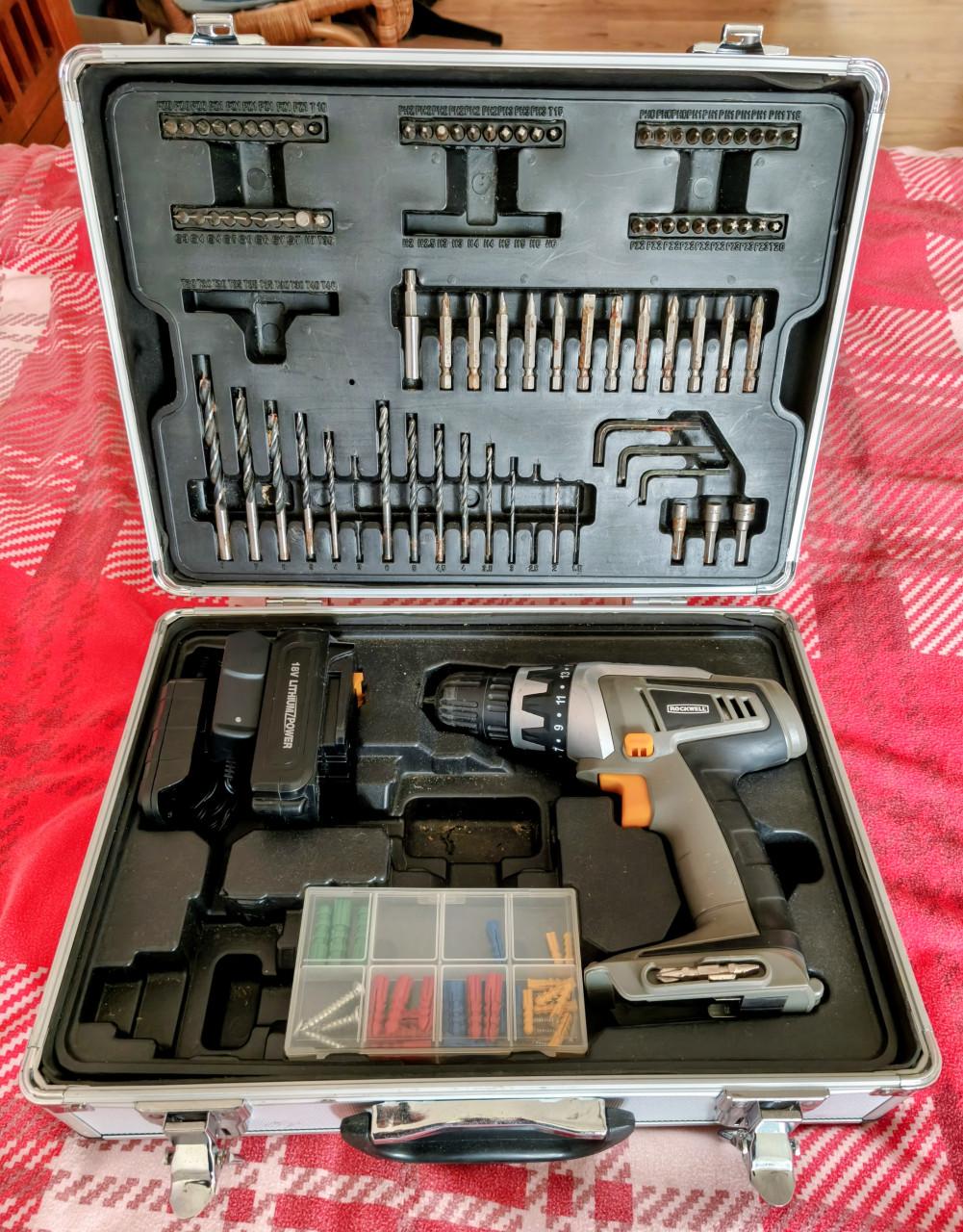 Te koop aangeboden Accu schroef / boormachine